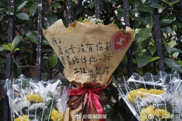 世体：特尔施特根可能将伤缺4